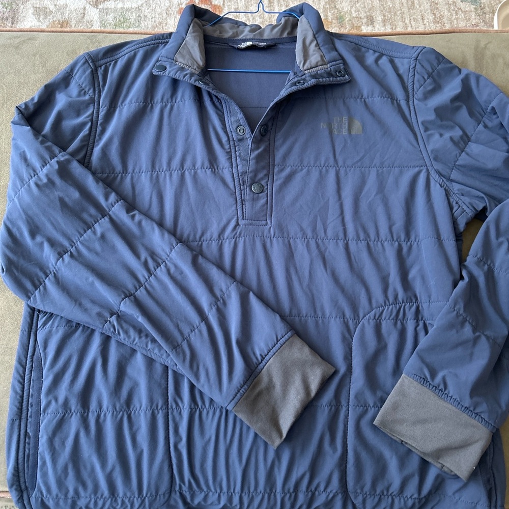 The North Face Men’s Insulated Pullover Jacket Blue L